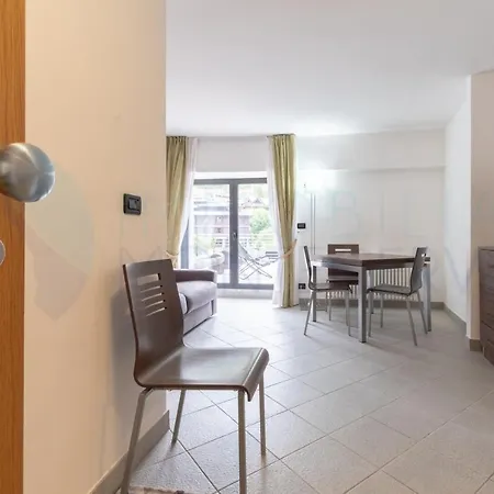 Bilocale In Centro Con Terrazzo E Wifi - As11 * Breuil-Cervinia